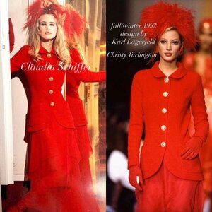 RARE CHANEL Runway Tweed Jacket Skirt Set Iconic Wool Blend Suit Set Red 38